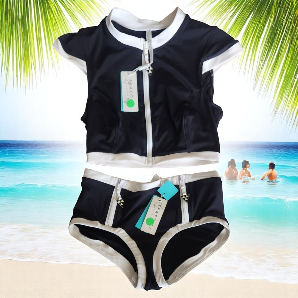 Seafolly Black and White Short Sleeve Zip Swimsuit Small top, bottom US6